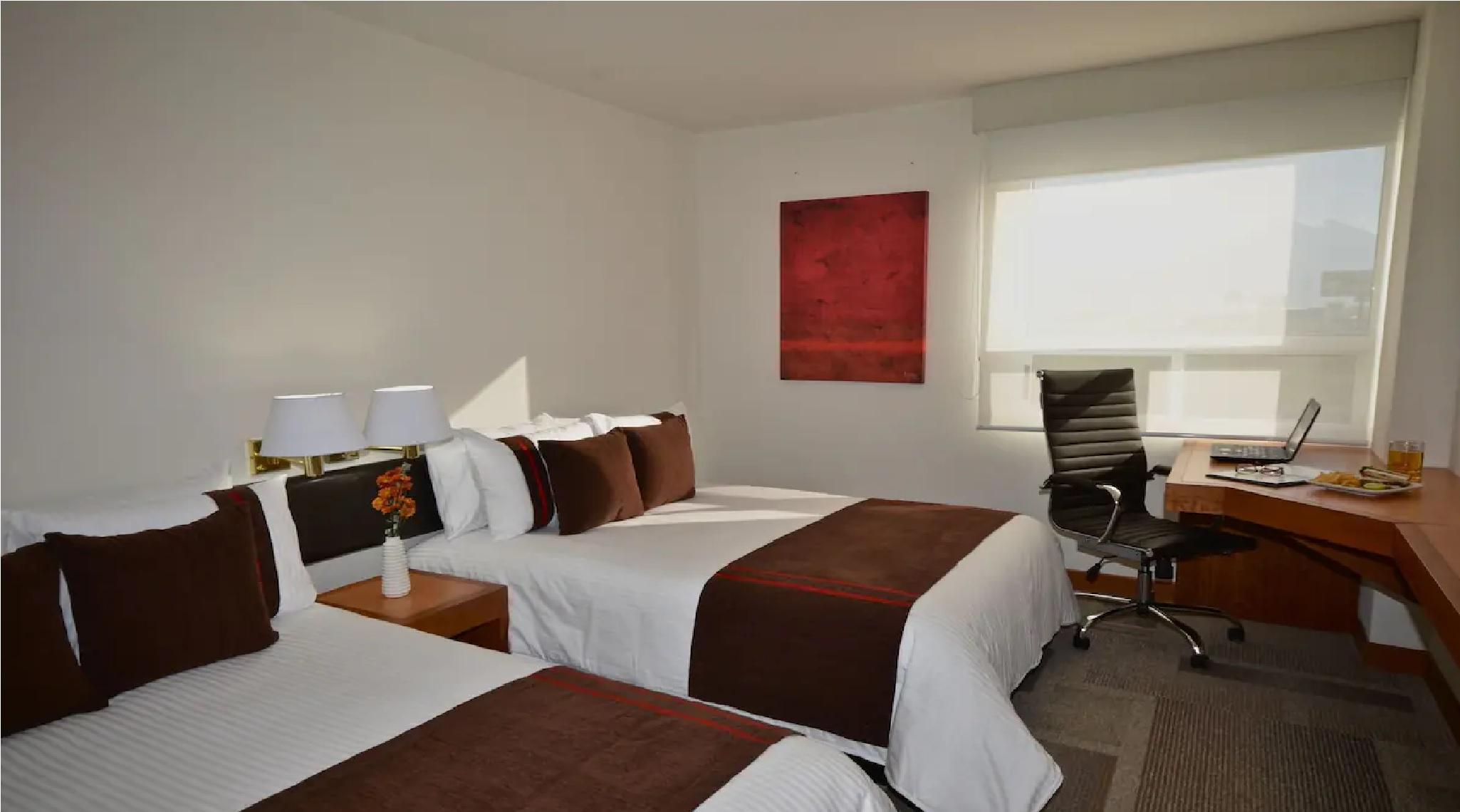 Hotel Mision Express Monterrey Aeropuerto La Fe à Apodaca Extérieur photo