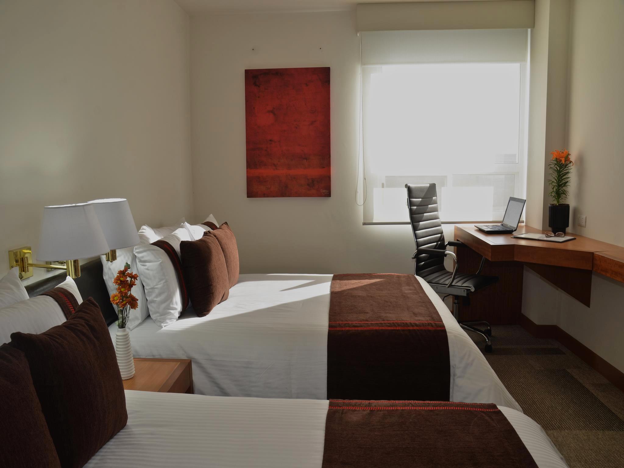 Hotel Mision Express Monterrey Aeropuerto La Fe à Apodaca Extérieur photo