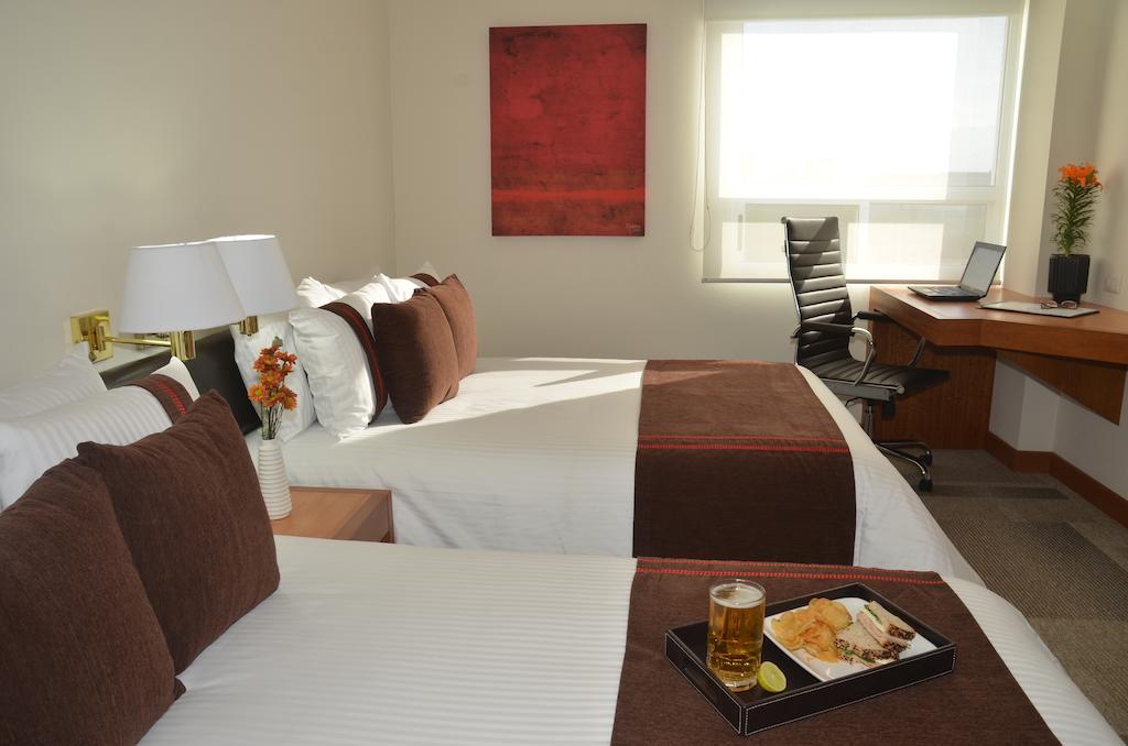 Hotel Mision Express Monterrey Aeropuerto La Fe à Apodaca Chambre photo